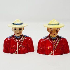 Vintage RCMP Mountie Salt & Pepper Shaker Set Ceramic **READ**